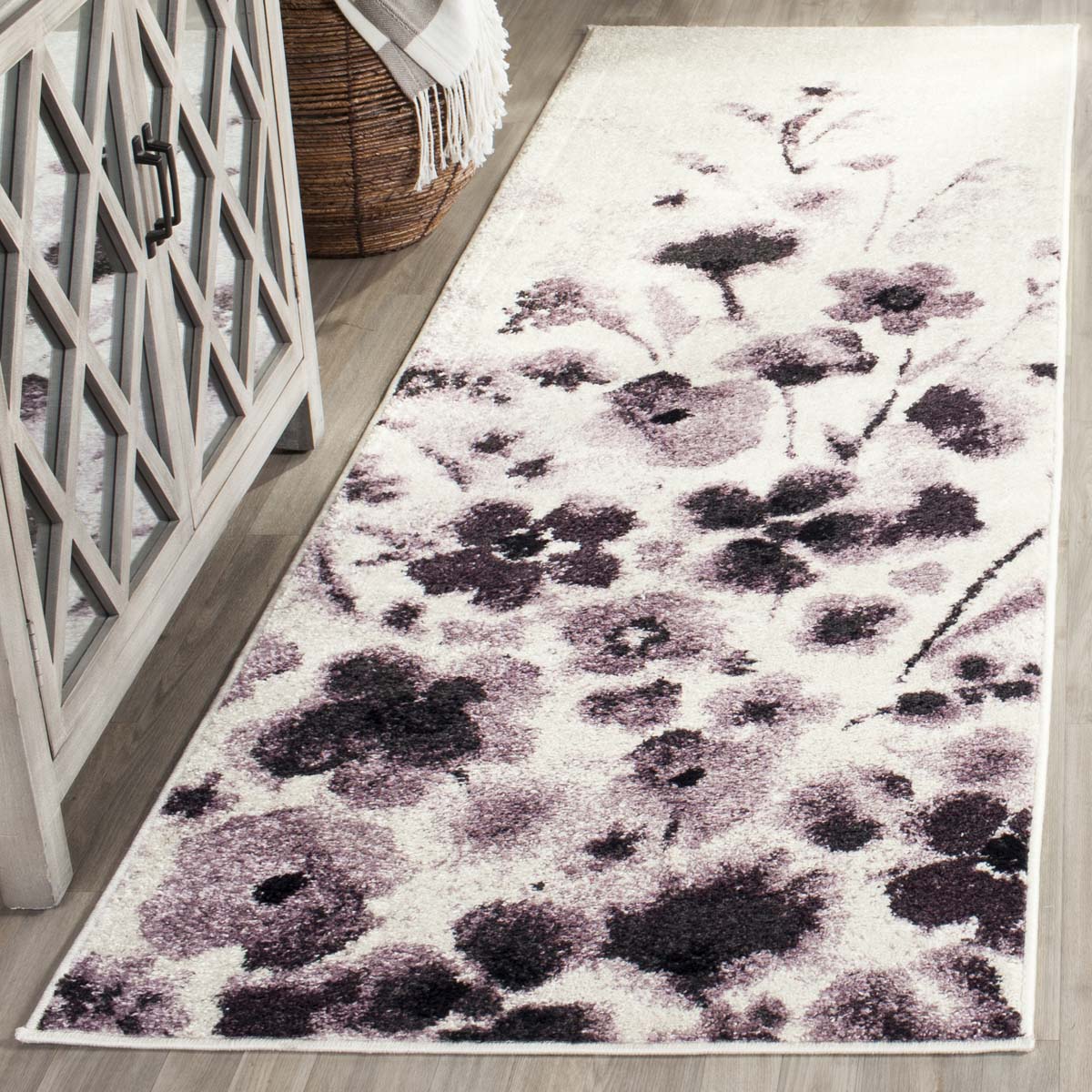 Tapis Velours Pétales Sophistiqué