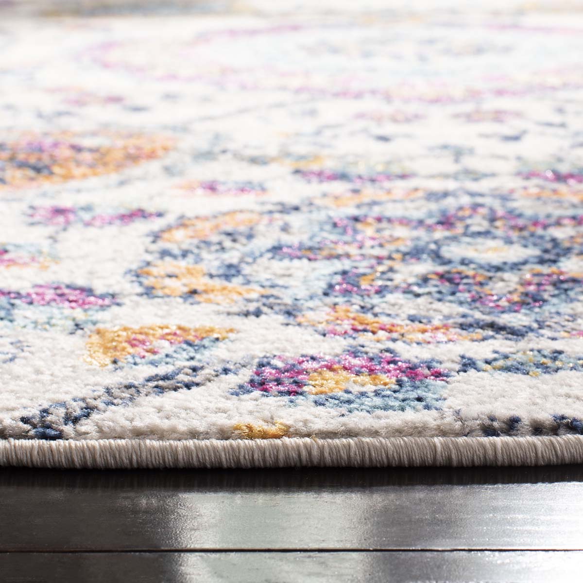 Mystic Haven Kavira Tapis