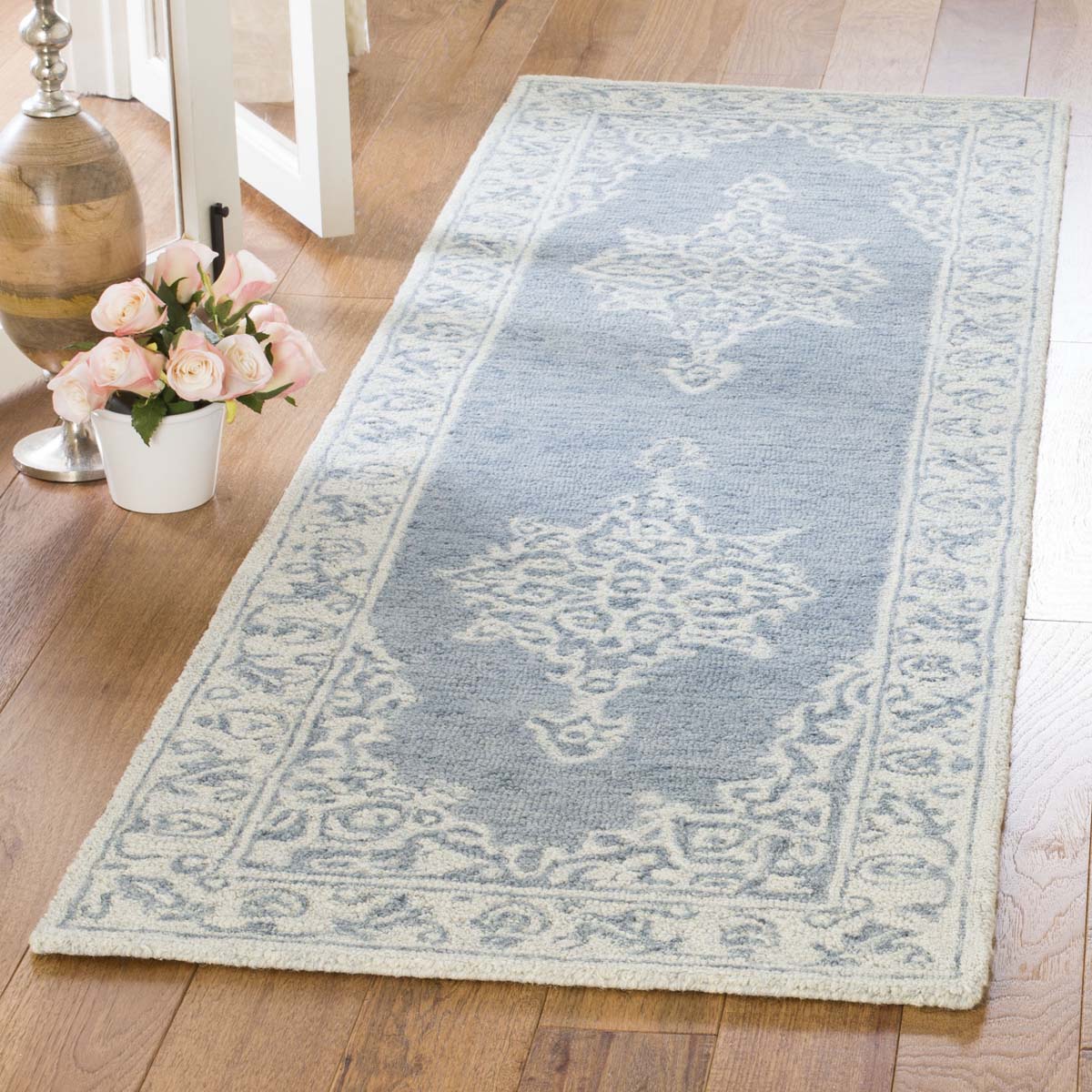 Tapis Bleu Élégance Élégant